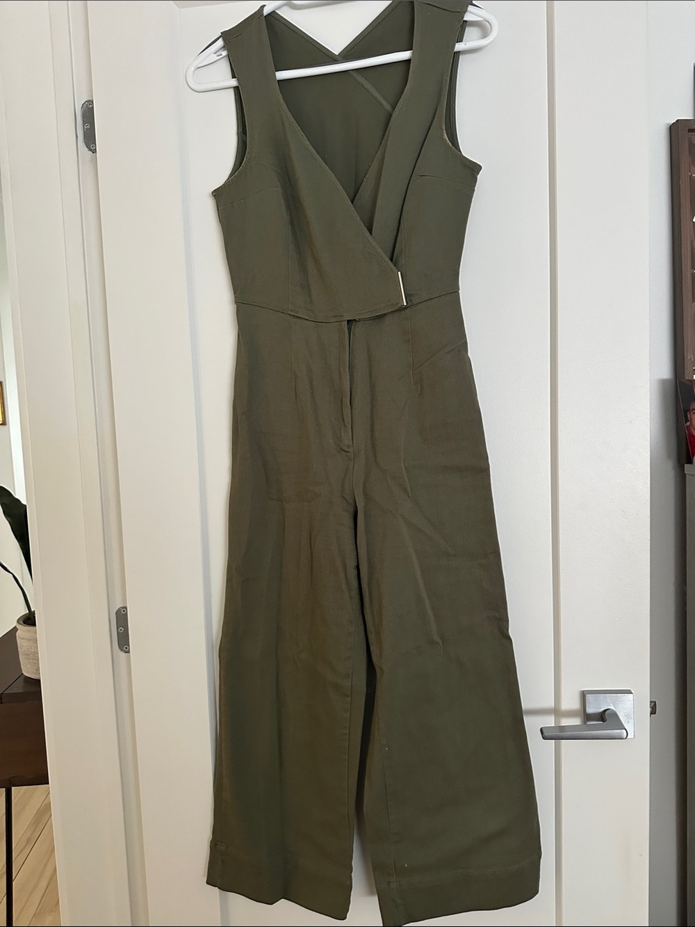 Dynamite Olive Green Sleeveless V-Neck Wide-Leg Jumpsuit